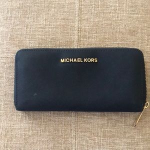 Michael Kors wallet in navy and gold